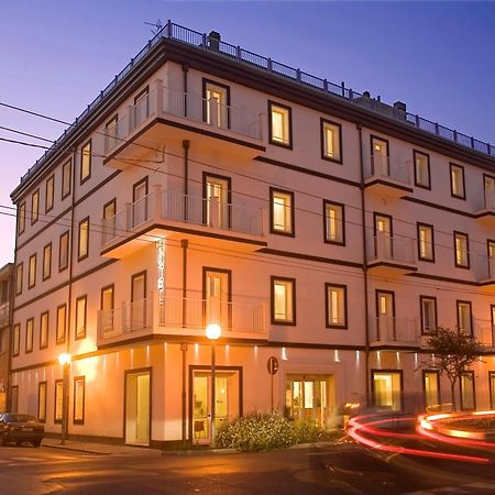 Card International Hotel Rimini Exterior photo