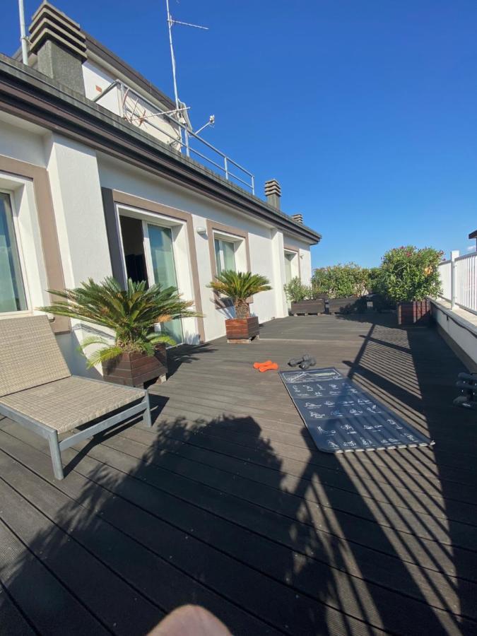 Card International Hotel Rimini Exterior photo