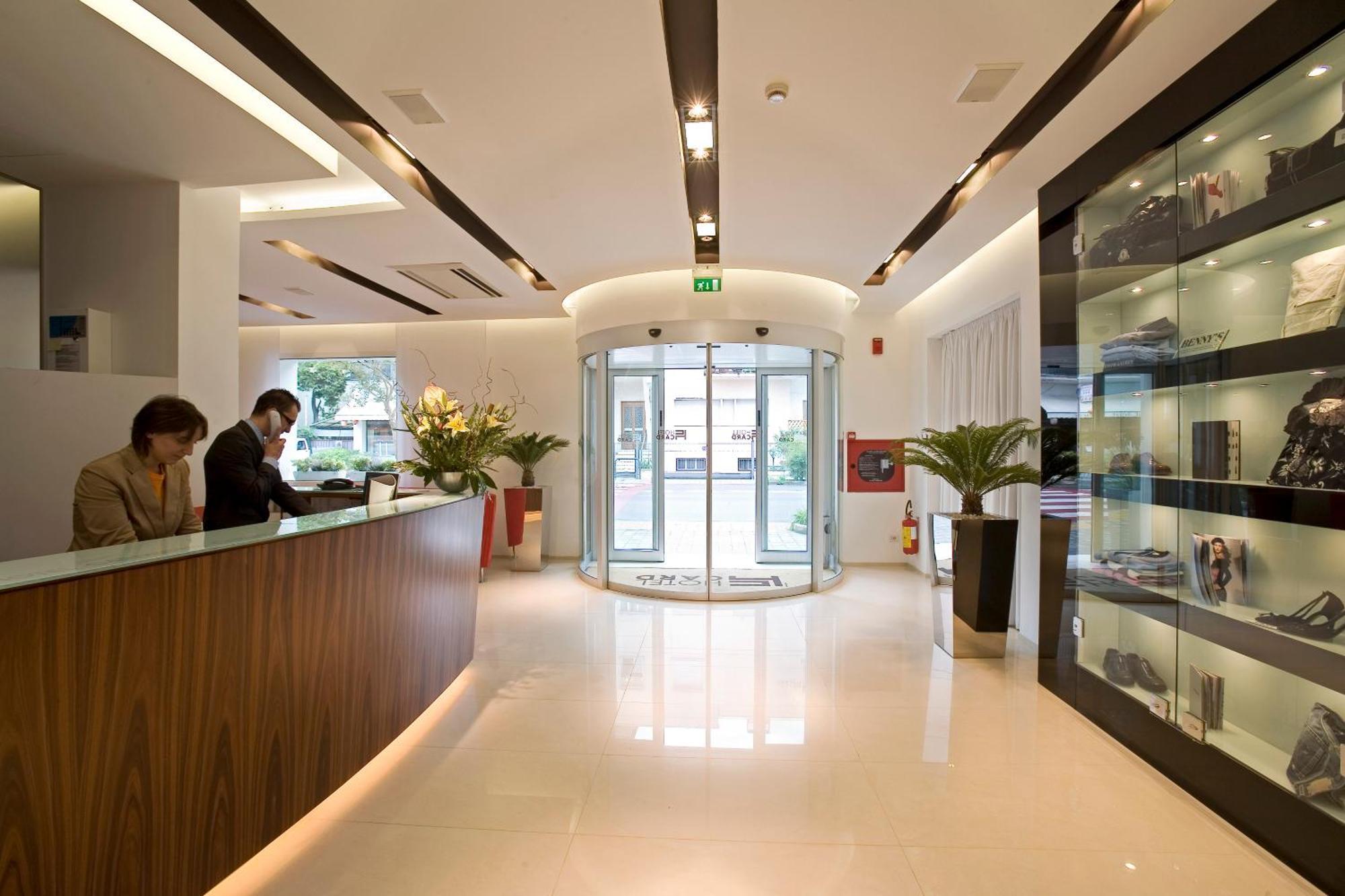 Card International Hotel Rimini Exterior photo